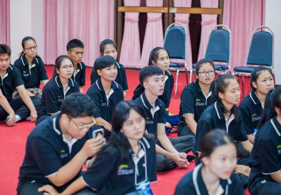 ภาพกิจกรรม คณะวิทยาศาสตร์และเทคโนโลยี จัดกิจกรรมส่งเสริมความรู้ เรื่อง ความปลอดภัยในห้องปฏิบัติการทางวิทยาศาสตร์