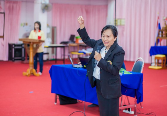 ภาพกิจกรรม คณะวิทยาศาสตร์และเทคโนโลยี จัดกิจกรรมส่งเสริมความรู้ เรื่อง ความปลอดภัยในห้องปฏิบัติการทางวิทยาศาสตร์