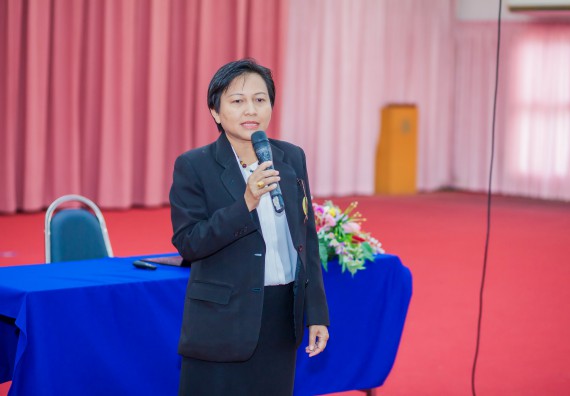 ภาพกิจกรรม คณะวิทยาศาสตร์และเทคโนโลยี จัดกิจกรรมส่งเสริมความรู้ เรื่อง ความปลอดภัยในห้องปฏิบัติการทางวิทยาศาสตร์