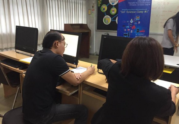 ภาพกิจกรรม โปรแกรมวิชาวิทยาการคอมพิวเตอร์ จัดโครงการเสริมทักษะด้านวิชาการ-การแข่งขันสำหรับนักศึกษาหลักสูตรวิทยาการคอมพิวเตอร์และหลักสูตรเทคโนโลยีสารสนเทศ ประจำปี 2560