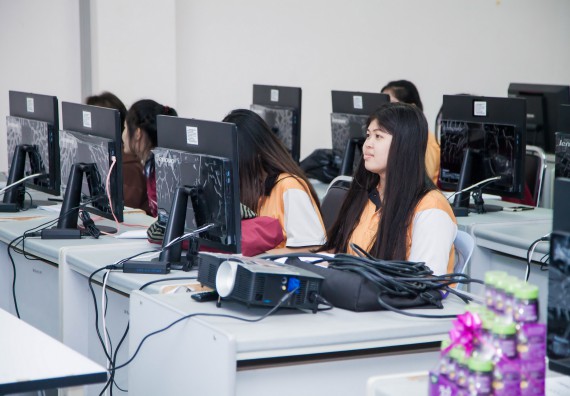 ภาพกิจกรรม คณะวิทยาศาสตร์และเทคโนโลยี จัดกิจกรรมส่งเสริมทักษะการวิเคราะห์เชิงตัวเลข การสื่อสารและการใช้เทคโนโลยีสารสนเทศ เรื่อง การใช้งาน Google Docs เบื้องต้น