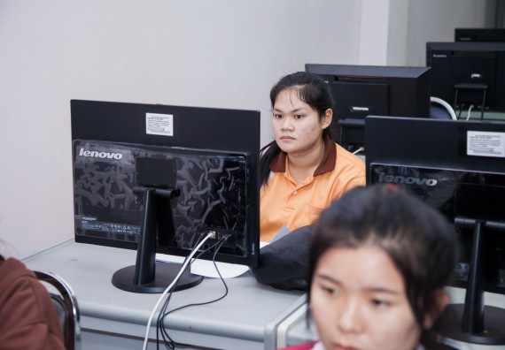 ภาพกิจกรรม คณะวิทยาศาสตร์และเทคโนโลยี จัดกิจกรรมส่งเสริมทักษะการวิเคราะห์เชิงตัวเลข การสื่อสารและการใช้เทคโนโลยีสารสนเทศ เรื่อง การใช้งาน Google Docs เบื้องต้น