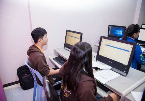 ภาพกิจกรรม คณะวิทยาศาสตร์และเทคโนโลยี จัดกิจกรรมส่งเสริมทักษะการวิเคราะห์เชิงตัวเลข การสื่อสารและการใช้เทคโนโลยีสารสนเทศ เรื่อง การใช้งาน Google Docs เบื้องต้น