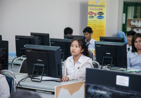 ภาพกิจกรรม คณะวิทยาศาสตร์และเทคโนโลยี จัดกิจกรรมส่งเสริมทักษะการวิเคราะห์เชิงตัวเลข การสื่อสารและการใช้เทคโนโลยีสารสนเทศ เรื่อง การใช้งาน Google Docs เบื้องต้น