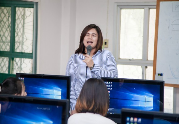 ภาพกิจกรรม คณะวิทยาศาสตร์และเทคโนโลยี จัดกิจกรรมส่งเสริมทักษะการวิเคราะห์เชิงตัวเลข การสื่อสารและการใช้เทคโนโลยีสารสนเทศ เรื่อง การใช้งาน Google Docs เบื้องต้น