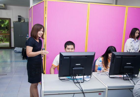 ภาพกิจกรรม คณะวิทยาศาสตร์และเทคโนโลยี จัดกิจกรรมส่งเสริมทักษะการวิเคราะห์เชิงตัวเลข การสื่อสารและการใช้เทคโนโลยีสารสนเทศ เรื่อง การใช้งาน Google Docs เบื้องต้น