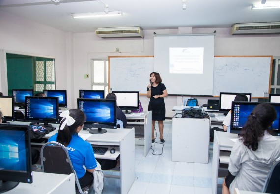 ภาพกิจกรรม คณะวิทยาศาสตร์และเทคโนโลยี จัดกิจกรรมส่งเสริมทักษะการวิเคราะห์เชิงตัวเลข การสื่อสารและการใช้เทคโนโลยีสารสนเทศ เรื่อง การใช้งาน Google Docs เบื้องต้น