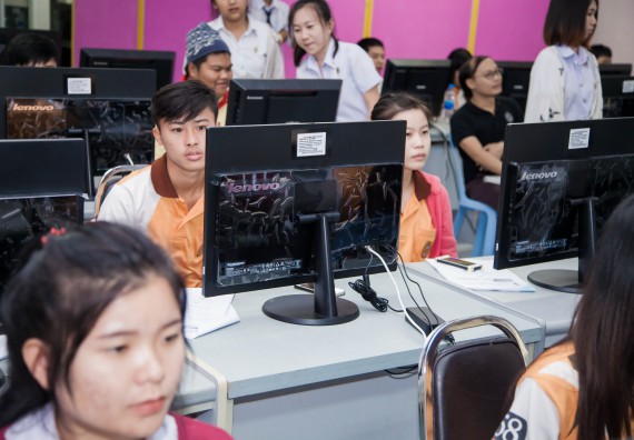 ภาพกิจกรรม คณะวิทยาศาสตร์และเทคโนโลยี จัดกิจกรรมส่งเสริมทักษะการวิเคราะห์เชิงตัวเลข การสื่อสารและการใช้เทคโนโลยีสารสนเทศ เรื่อง การใช้งาน Google Docs เบื้องต้น