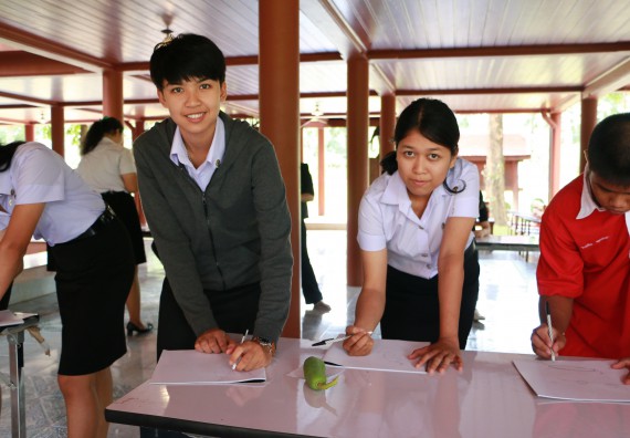 ภาพกิจกรรม คณะวิทยาศาสตร์และเทคโนโลยี เข้าร่วมโครงการอบรมสัมมนาเสริมสร้างศักยภาพในการอนุรักษ์สิ่งแวดล้อมธรรมชาติ หัวข้อ วิธีการวาดภาพทางพฤกษศาสตร์