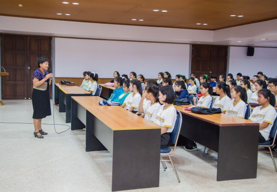 ภาพกิจกรรม คณะวิทยาศาสตร์และเทคโนโลยี จัดกิจกรรมพุทธศาสนากับวิทยาศาสตร์ เพื่อส่งเสริมคุณธรรม จริยธรรม