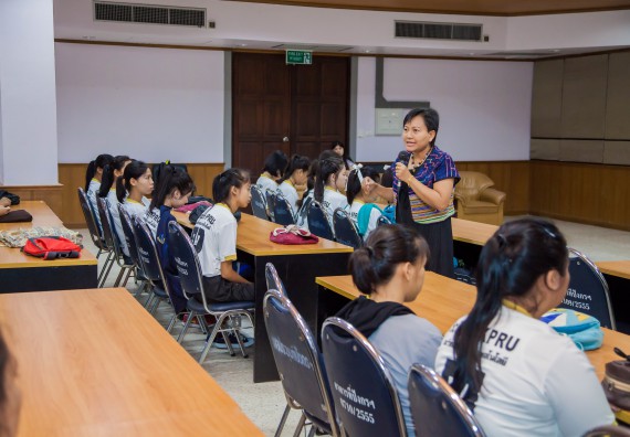 ภาพกิจกรรม คณะวิทยาศาสตร์และเทคโนโลยี จัดกิจกรรมพุทธศาสนากับวิทยาศาสตร์ เพื่อส่งเสริมคุณธรรม จริยธรรม