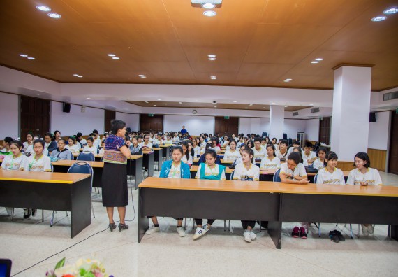 ภาพกิจกรรม คณะวิทยาศาสตร์และเทคโนโลยี จัดกิจกรรมพุทธศาสนากับวิทยาศาสตร์ เพื่อส่งเสริมคุณธรรม จริยธรรม