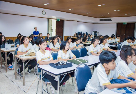 ภาพกิจกรรม คณะวิทยาศาสตร์และเทคโนโลยี จัดกิจกรรมพุทธศาสนากับวิทยาศาสตร์ เพื่อส่งเสริมคุณธรรม จริยธรรม