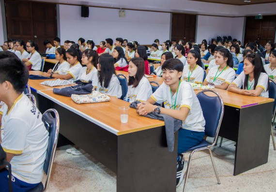 ภาพกิจกรรม คณะวิทยาศาสตร์และเทคโนโลยี จัดกิจกรรมพุทธศาสนากับวิทยาศาสตร์ เพื่อส่งเสริมคุณธรรม จริยธรรม