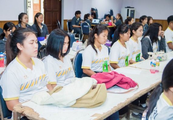 ภาพกิจกรรม คณะวิทยาศาสตร์และเทคโนโลยี จัดกิจกรรมพุทธศาสนากับวิทยาศาสตร์ เพื่อส่งเสริมคุณธรรม จริยธรรม