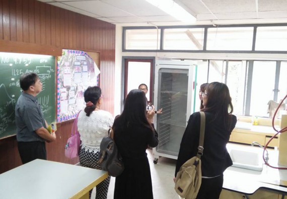 ภาพกิจกรรม ศูนย์วิทยาศาสตร์และวิทยาศาสตร์ประยุกต์ จัดการอบรมโครงการพัฒนาทักษะการใช้เครื่องมือทางวิทยาศาสตร์