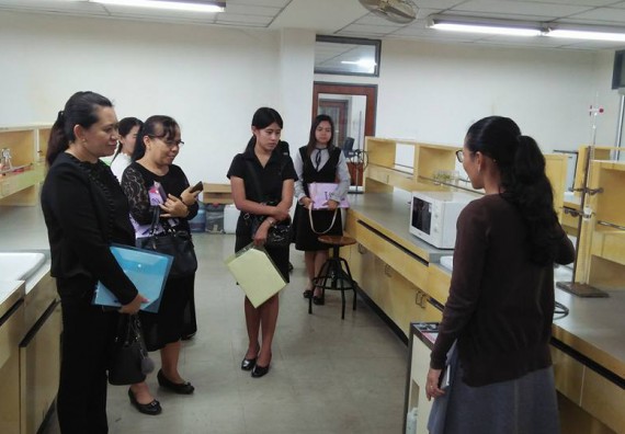 ภาพกิจกรรม ศูนย์วิทยาศาสตร์และวิทยาศาสตร์ประยุกต์ จัดการอบรมโครงการพัฒนาทักษะการใช้เครื่องมือทางวิทยาศาสตร์