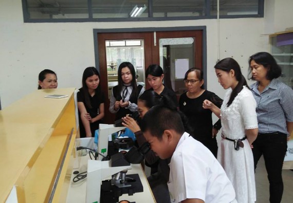 ภาพกิจกรรม ศูนย์วิทยาศาสตร์และวิทยาศาสตร์ประยุกต์ จัดการอบรมโครงการพัฒนาทักษะการใช้เครื่องมือทางวิทยาศาสตร์