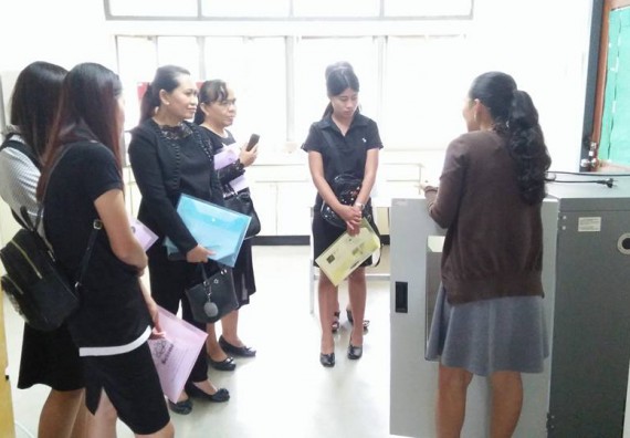 ภาพกิจกรรม ศูนย์วิทยาศาสตร์และวิทยาศาสตร์ประยุกต์ จัดการอบรมโครงการพัฒนาทักษะการใช้เครื่องมือทางวิทยาศาสตร์