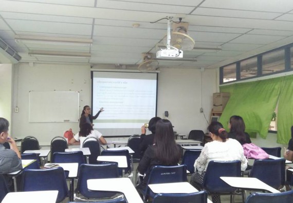 ภาพกิจกรรม ศูนย์วิทยาศาสตร์และวิทยาศาสตร์ประยุกต์ จัดการอบรมโครงการพัฒนาทักษะการใช้เครื่องมือทางวิทยาศาสตร์