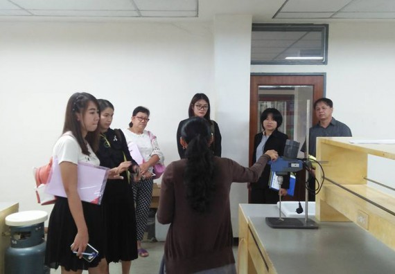 ภาพกิจกรรม ศูนย์วิทยาศาสตร์และวิทยาศาสตร์ประยุกต์ จัดการอบรมโครงการพัฒนาทักษะการใช้เครื่องมือทางวิทยาศาสตร์