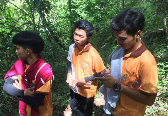 ภาพกิจกรรม โปรแกรมวิชาวิทยาศาสตร์สิ่งแวดล้อม จัดกิจกรรมเรียนรู้นอกสถานที่