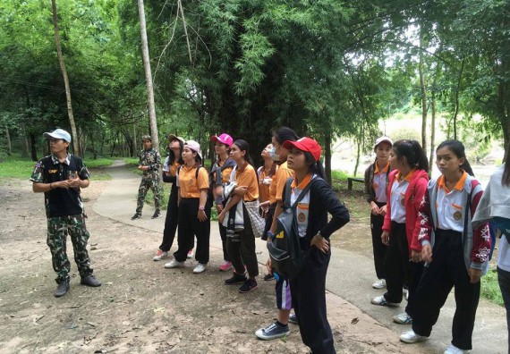 ภาพกิจกรรม โปรแกรมวิชาวิทยาศาสตร์สิ่งแวดล้อม จัดกิจกรรมเรียนรู้นอกสถานที่