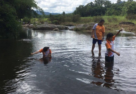 ภาพกิจกรรม โปรแกรมวิชาวิทยาศาสตร์สิ่งแวดล้อม จัดกิจกรรมเรียนรู้นอกสถานที่