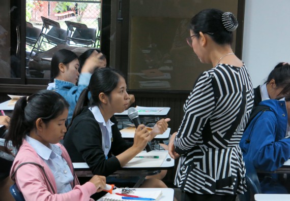 ภาพกิจกรรม โปรแกรมวิชาสาธารณสุขศาสตร์ จัดการอบรม เรื่อง เทคนิคการเยี่ยมบ้าน