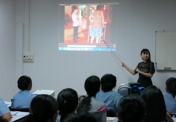 ภาพกิจกรรม โปรแกรมวิชาสาธารณสุขศาสตร์ จัดการอบรม เรื่อง เทคนิคการเยี่ยมบ้าน