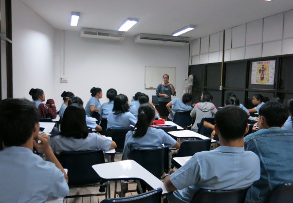 ภาพกิจกรรม โปรแกรมวิชาสาธารณสุขศาสตร์ จัดการอบรม เรื่อง เทคนิคการเยี่ยมบ้าน