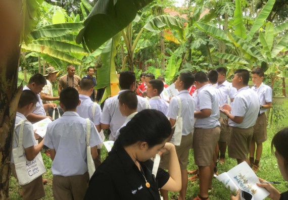 ภาพกิจกรรม คณะวิทยาศาสตร์และเทคโนโลยี เข้าร่วมโครงการอบรมสัมมนาเสริมสร้างศักยภาพในการอนุรักษ์สิ่งแวดล้อมธรรมชาติ หัวข้อ วิธีการวาดภาพทางพฤกษศาสตร์