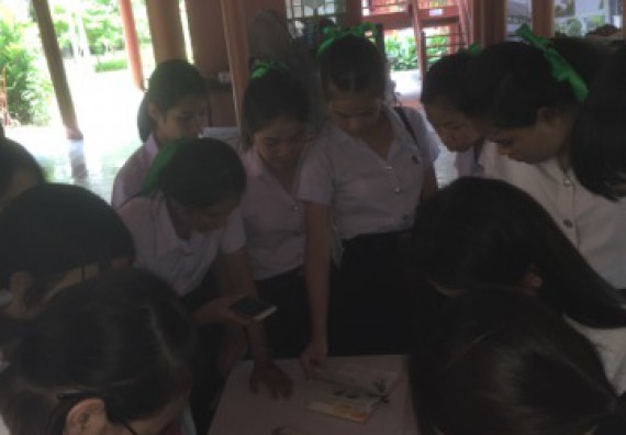 ภาพกิจกรรม คณะวิทยาศาสตร์และเทคโนโลยี เข้าร่วมโครงการอบรมสัมมนาเสริมสร้างศักยภาพในการอนุรักษ์สิ่งแวดล้อมธรรมชาติ หัวข้อ วิธีการวาดภาพทางพฤกษศาสตร์