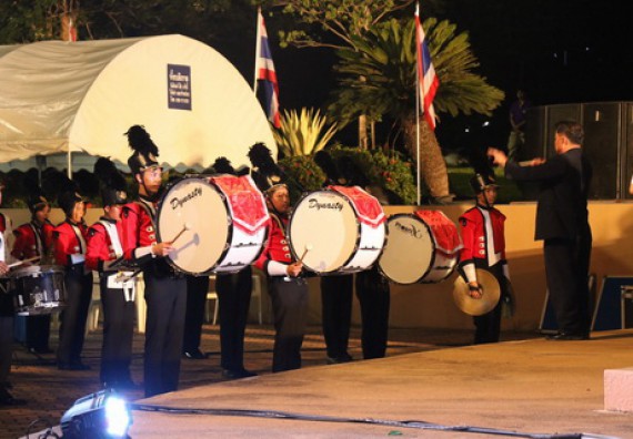 ภาพกิจกรรม คณะวิทยาศาสตร์และเทคโนโลยี เข้าร่วมพิธีเฉลิมพระเกียรติสมเด็จพระนางเจ้าสิริกิติ์