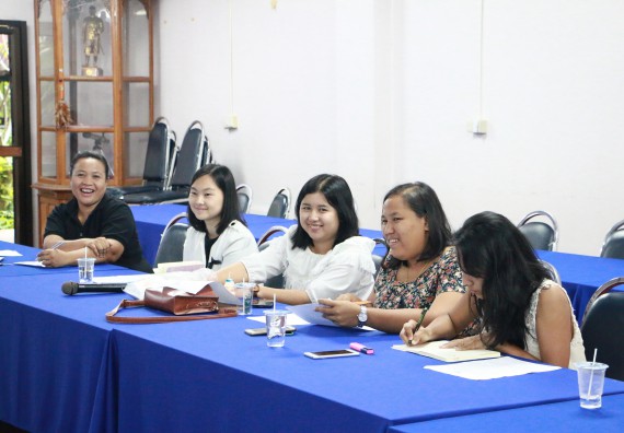 ภาพกิจกรรม คณะวิทยาศาสตร์และเทคโนโลยี จัดการประชุม เรื่อง ค่ายวิทยาศาสตร์โรงเรียนสาธิตฯ