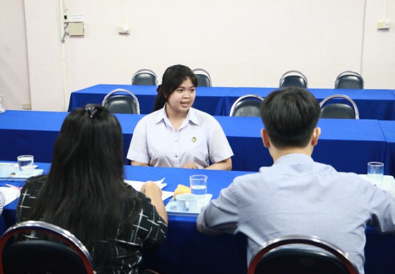 ภาพกิจกรรม คณะวิทยาศาสตร์และเทคโนโลยี สัมภาษณ์ทุนการศึกษา ปตท.สผ. จากทรัพย์ในดินสู่สินทางปัญญา รักษาสิ่งแวดล้อม ของคณะวิทยาศาสตร์และเทคโนโลยี ประจำปี 2560