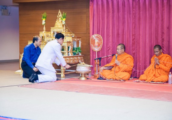 ภาพกิจกรรม คณะวิทยาศาสตร์และเทคโนโลยี เข้าร่วมทำบุญตักบาตรวันคล้ายวันสถาปนามหาวิทยาลัยราชภัฏกำแพงเพชร