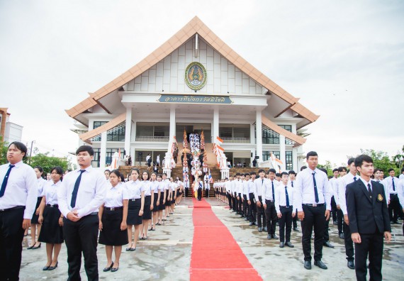 ภาพกิจกรรม คณะวิทยาศาสตร์และเทคโนโลยี เข้าร่วมทำบุญตักบาตรวันคล้ายวันสถาปนามหาวิทยาลัยราชภัฏกำแพงเพชร