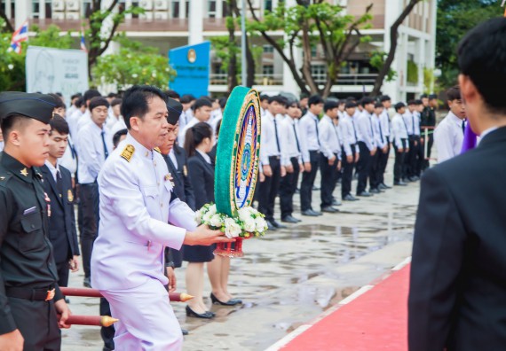 ภาพกิจกรรม คณะวิทยาศาสตร์และเทคโนโลยี เข้าร่วมทำบุญตักบาตรวันคล้ายวันสถาปนามหาวิทยาลัยราชภัฏกำแพงเพชร