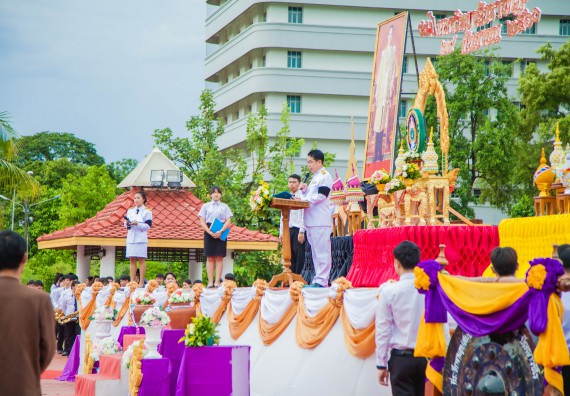 ภาพกิจกรรม คณะวิทยาศาสตร์และเทคโนโลยี เข้าร่วมทำบุญตักบาตรวันคล้ายวันสถาปนามหาวิทยาลัยราชภัฏกำแพงเพชร
