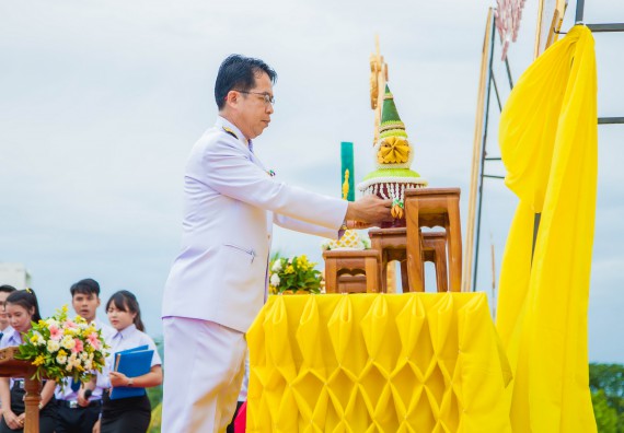 ภาพกิจกรรม คณะวิทยาศาสตร์และเทคโนโลยี เข้าร่วมทำบุญตักบาตรวันคล้ายวันสถาปนามหาวิทยาลัยราชภัฏกำแพงเพชร