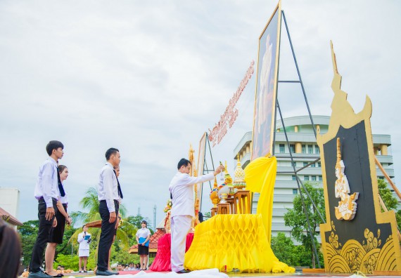 ภาพกิจกรรม คณะวิทยาศาสตร์และเทคโนโลยี เข้าร่วมทำบุญตักบาตรวันคล้ายวันสถาปนามหาวิทยาลัยราชภัฏกำแพงเพชร