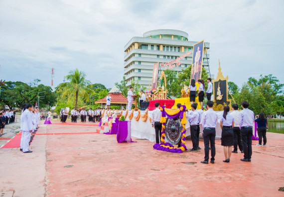 ภาพกิจกรรม คณะวิทยาศาสตร์และเทคโนโลยี เข้าร่วมทำบุญตักบาตรวันคล้ายวันสถาปนามหาวิทยาลัยราชภัฏกำแพงเพชร
