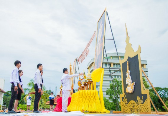 ภาพกิจกรรม คณะวิทยาศาสตร์และเทคโนโลยี เข้าร่วมทำบุญตักบาตรวันคล้ายวันสถาปนามหาวิทยาลัยราชภัฏกำแพงเพชร