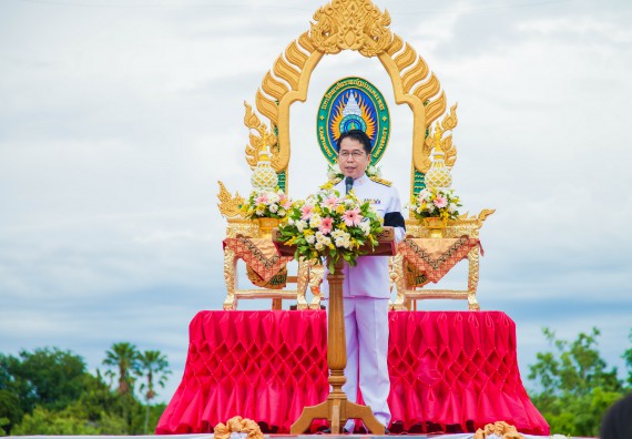 ภาพกิจกรรม คณะวิทยาศาสตร์และเทคโนโลยี เข้าร่วมทำบุญตักบาตรวันคล้ายวันสถาปนามหาวิทยาลัยราชภัฏกำแพงเพชร