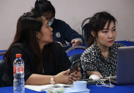 ภาพกิจกรรม คณะวิทยาศาสตร์และเทคโนโลยี เข้าร่วมกิจกรรมกำกับติดตามการดำเนินงานตามองค์ประกอบการประกันคุณภาพการศึกษาของหลักสูตรและคณะ ภาคการศึกษาที่ 1/2560