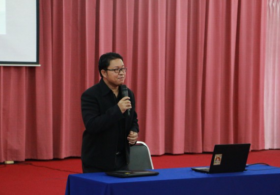 ภาพกิจกรรม โปรแกรมวิชาเคมี จัดกิจกรรมการนำเสนอผลงานวิจัยทางเคมี