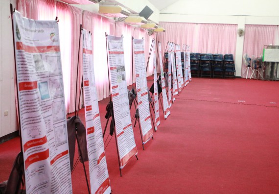 ภาพกิจกรรม โปรแกรมวิชาเคมี จัดกิจกรรมการนำเสนอผลงานวิจัยทางเคมี