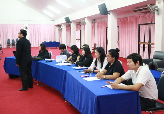 ภาพกิจกรรม โปรแกรมวิชาเคมี จัดกิจกรรมการนำเสนอผลงานวิจัยทางเคมี