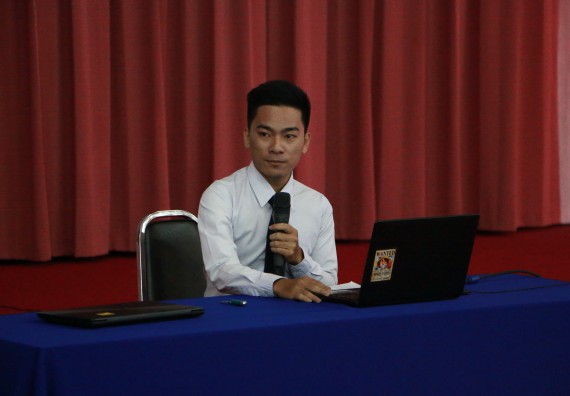 ภาพกิจกรรม โปรแกรมวิชาเคมี จัดกิจกรรมการนำเสนอผลงานวิจัยทางเคมี